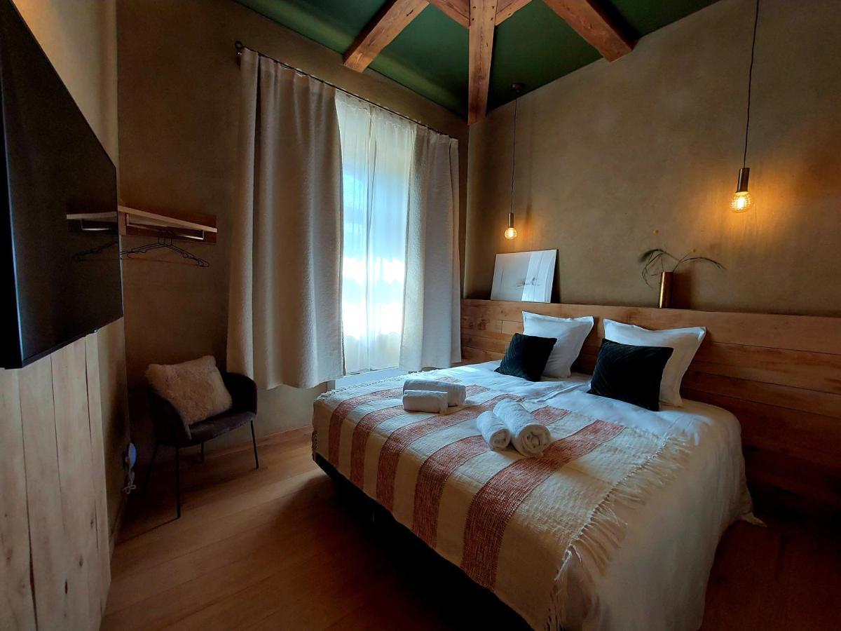 Les Suites De Petit Bomal Durbuy Eksteriør billede