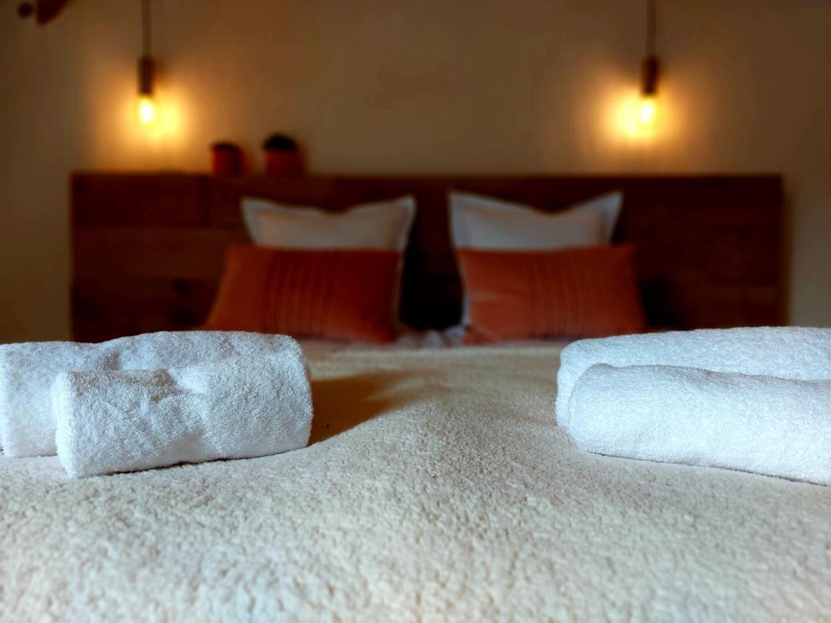 Les Suites De Petit Bomal Durbuy Eksteriør billede